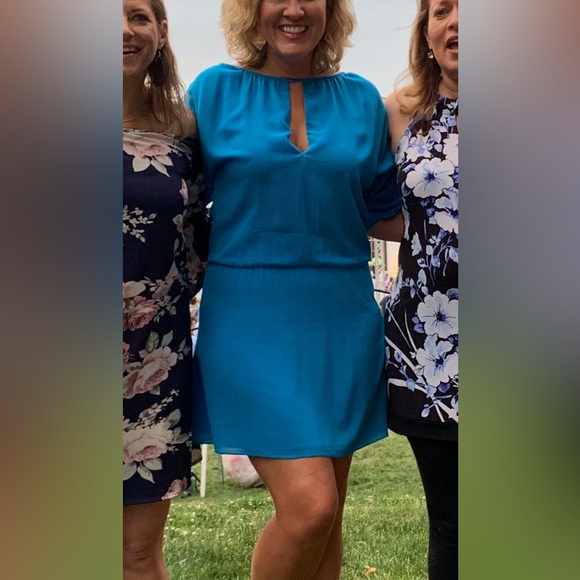 Alice + Olivia silk mini dress - Picture 2 of 5